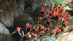 真人cs 亲子游秋游 烧烤农家乐